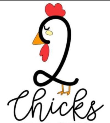 2 chicks on a roll logo