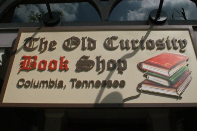 Old Cuiosity Book Shop