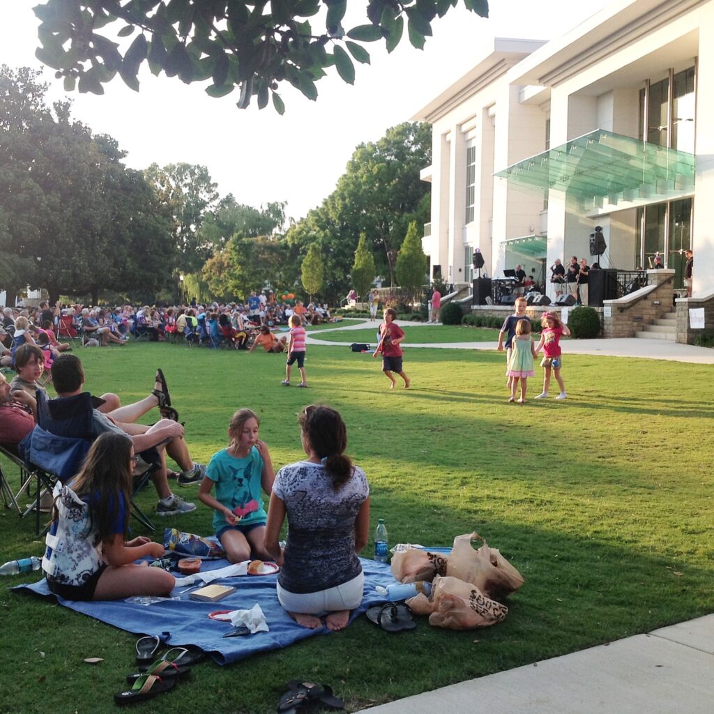 Concerts_in_the_park