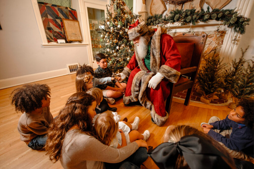 Burritt on the Mountain Candlelight Christmas