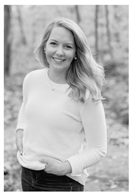 Abbey Gray Headshot